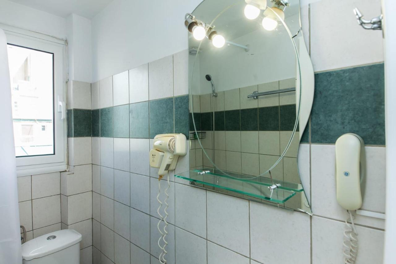 Silver Hotel Athens Double Room With Balcony Eksteriør billede